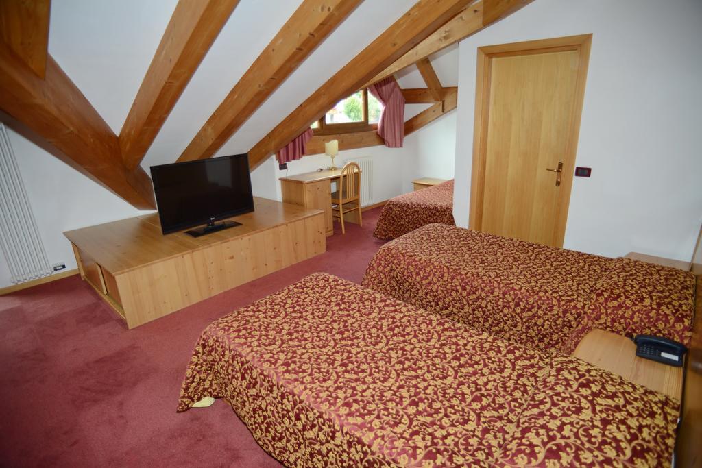 Hotel Canada Andalo Cameră foto